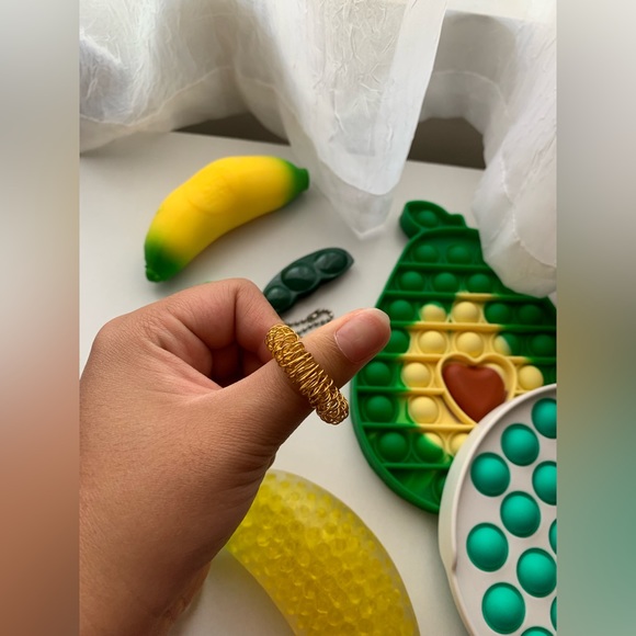 Fidget toy lot - Picture 7 of 9